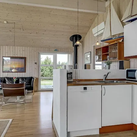 Feriehus Emppu - 400m From The Sea By Interhome *