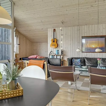 Emppu - 400m From The Sea By Interhome *