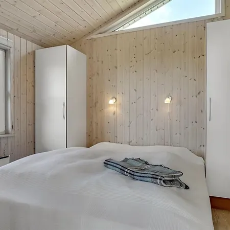 Emppu - 400m From The Sea By Interhome Torsted