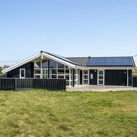 Emppu - 400m From The Sea By Interhome