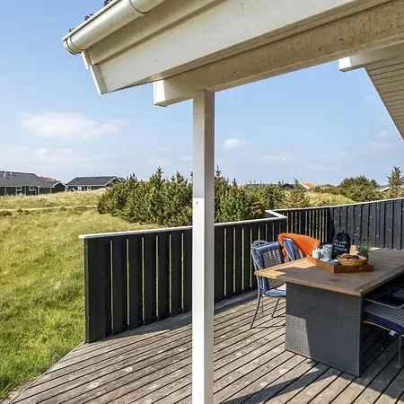 Feriehus Emppu - 400m From The Sea By Interhome